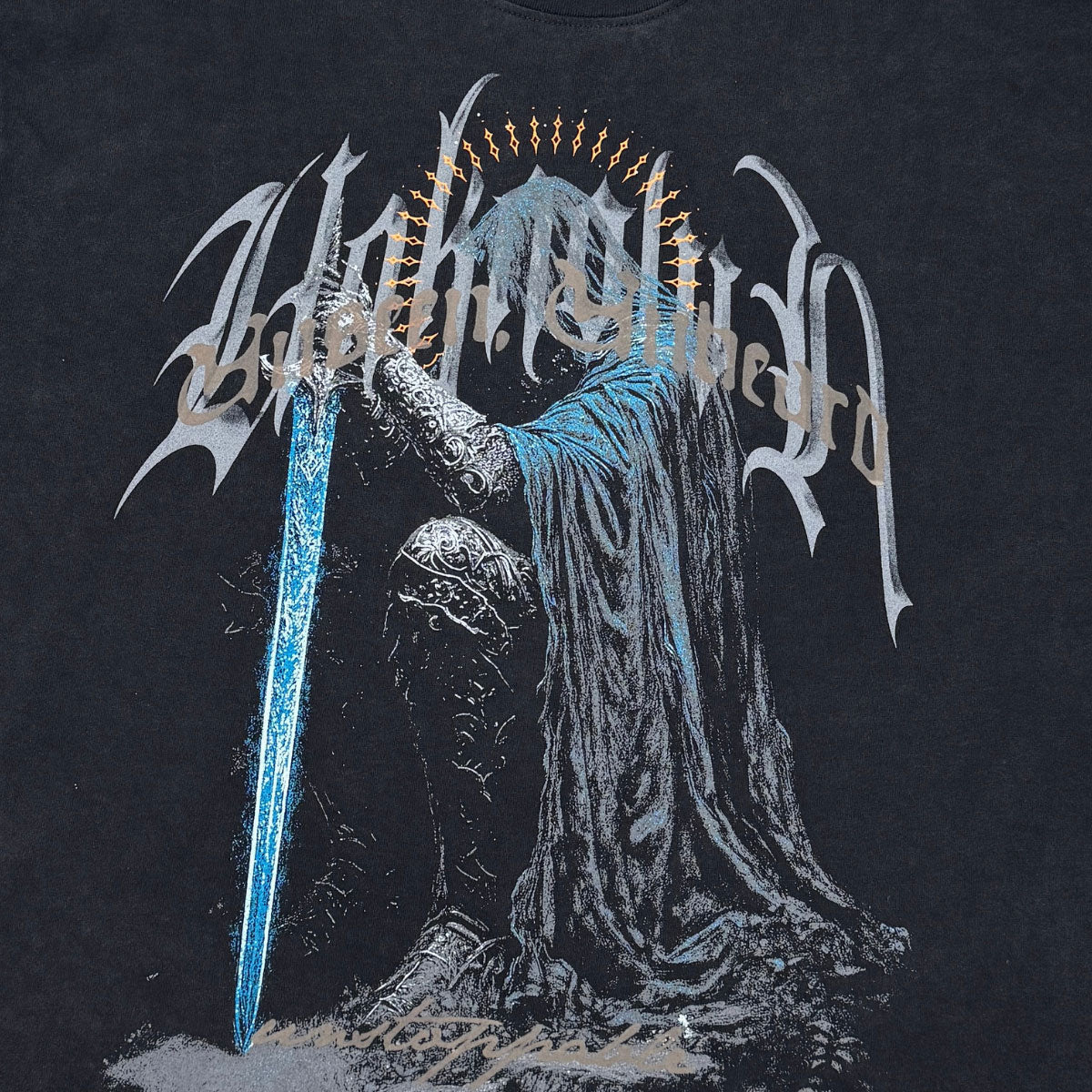 Knight and sword tee by Unknown - 5 | Vie+Riche