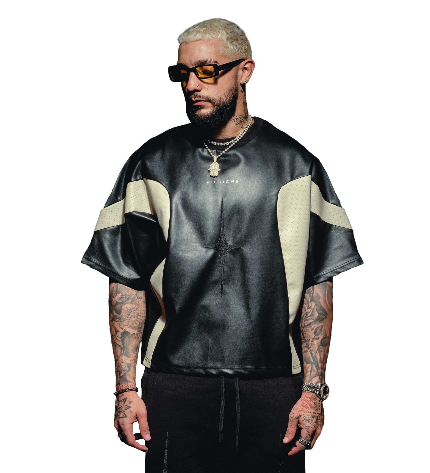 Venus Tee Black by Vie+Riche
- 2