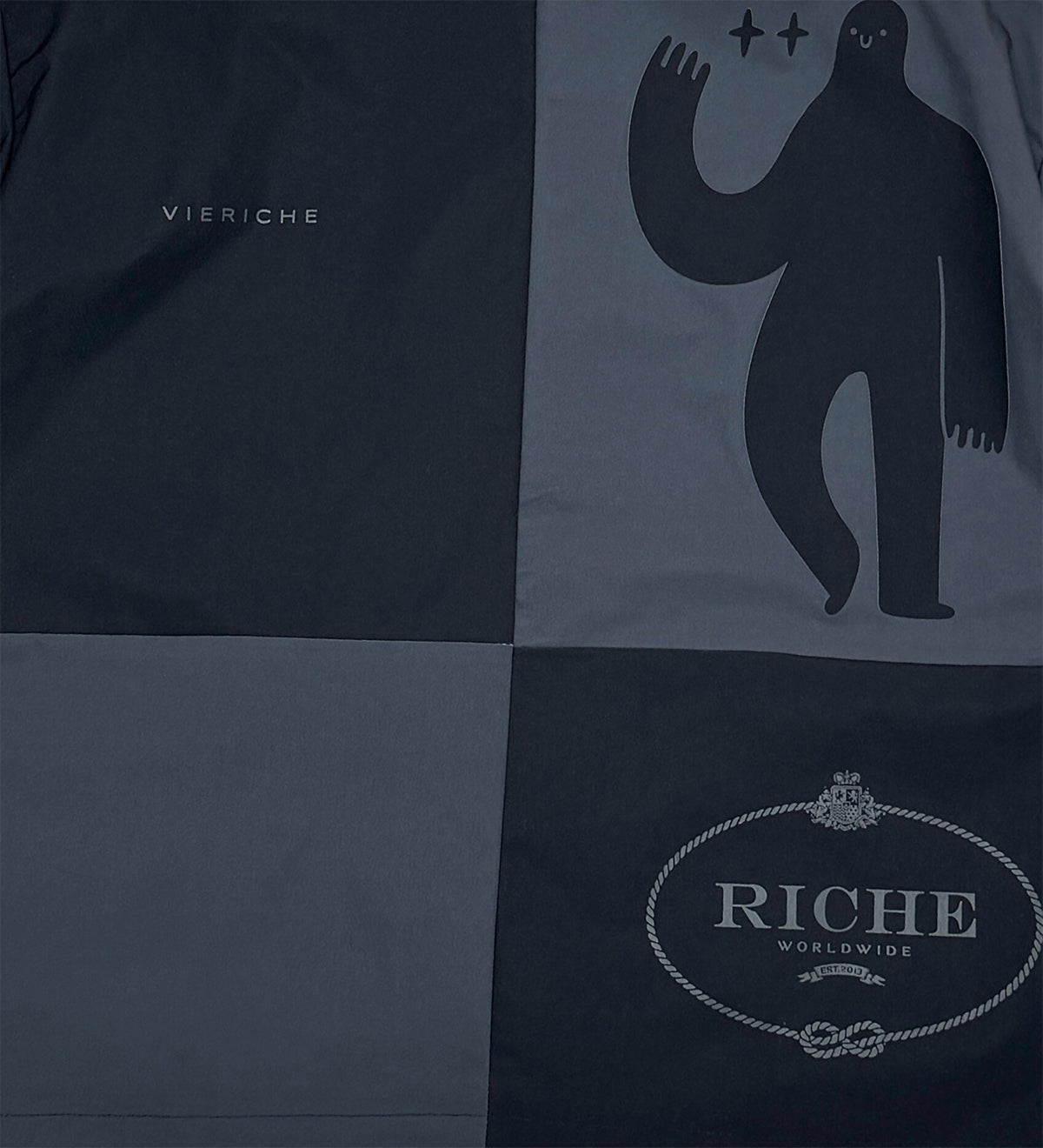 Tribal set Black by Vie+Riche
- 5