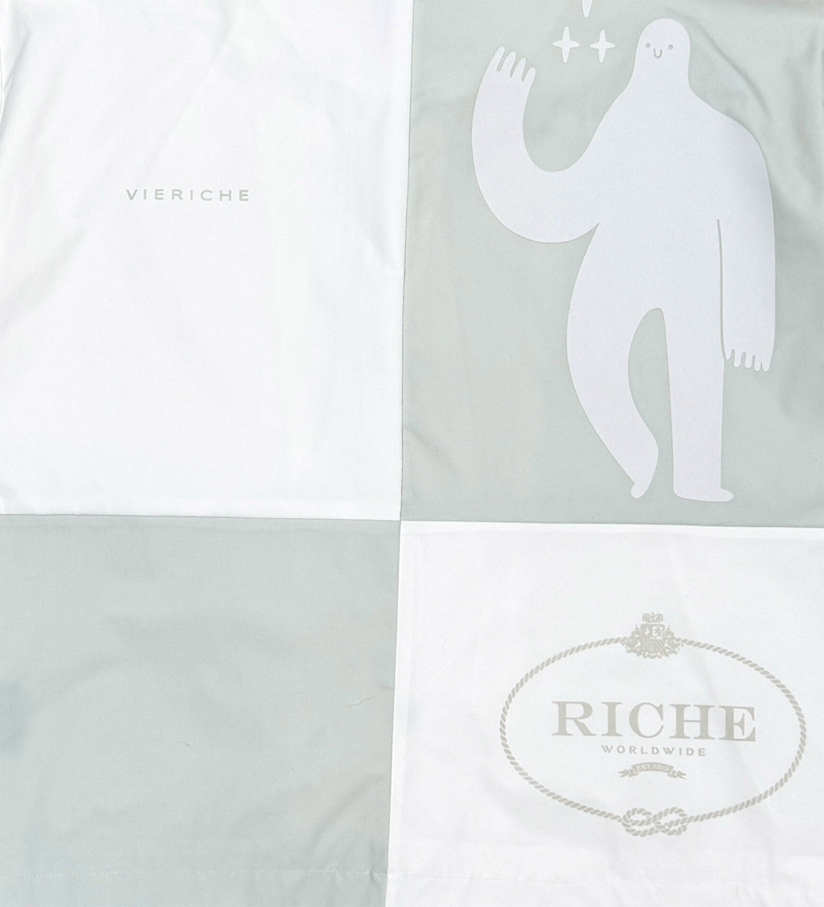 Tribal set White by Vie+Riche
- 5