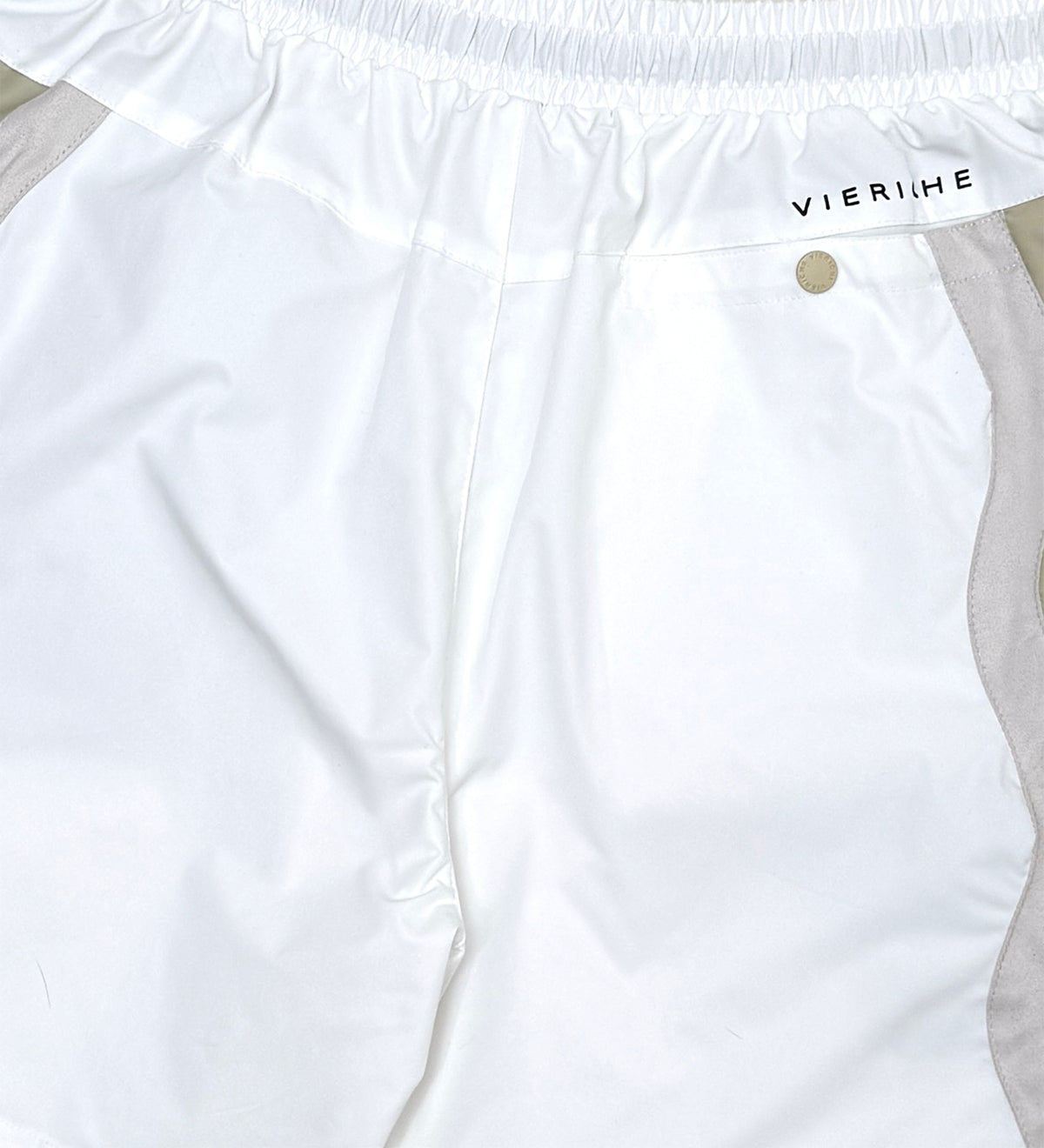 Snake god set White by Vie+Riche
- 9