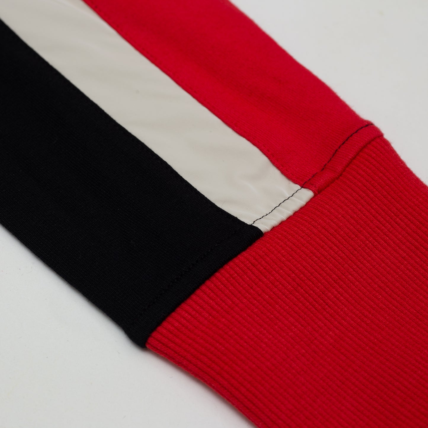 Oval panel hoodie