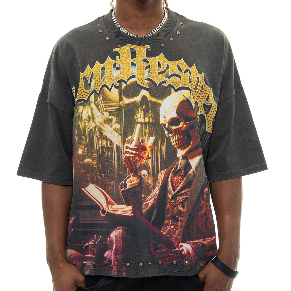 Stray respect earned wide & crop fit tee