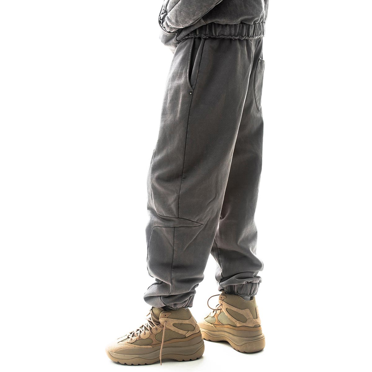 Garment-dyed heavyweight cotton fleece sweatpants