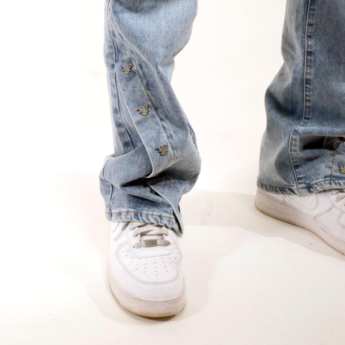 Studded premium western fit denim pant