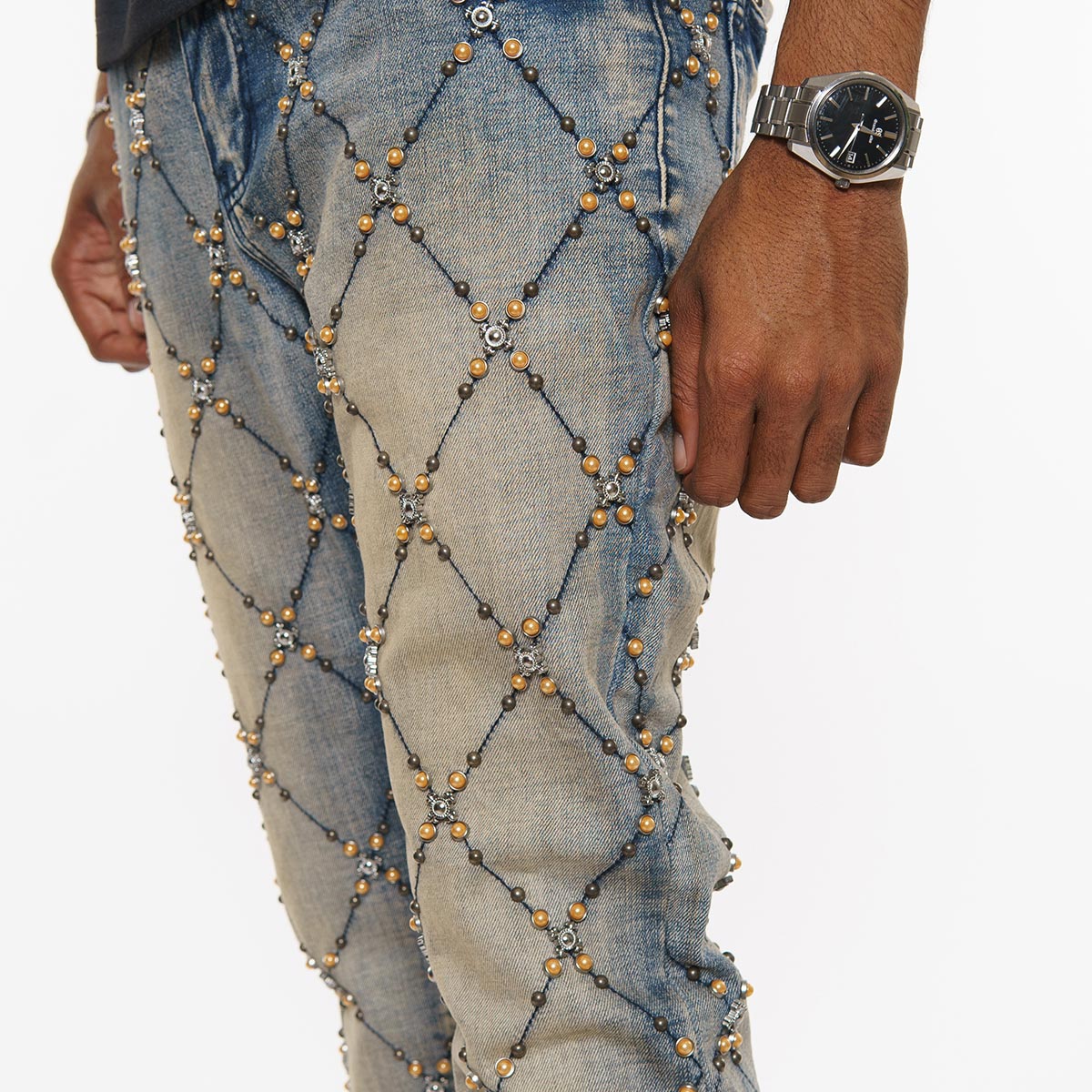 Wax coated cargo flare denim pant w/ side chains