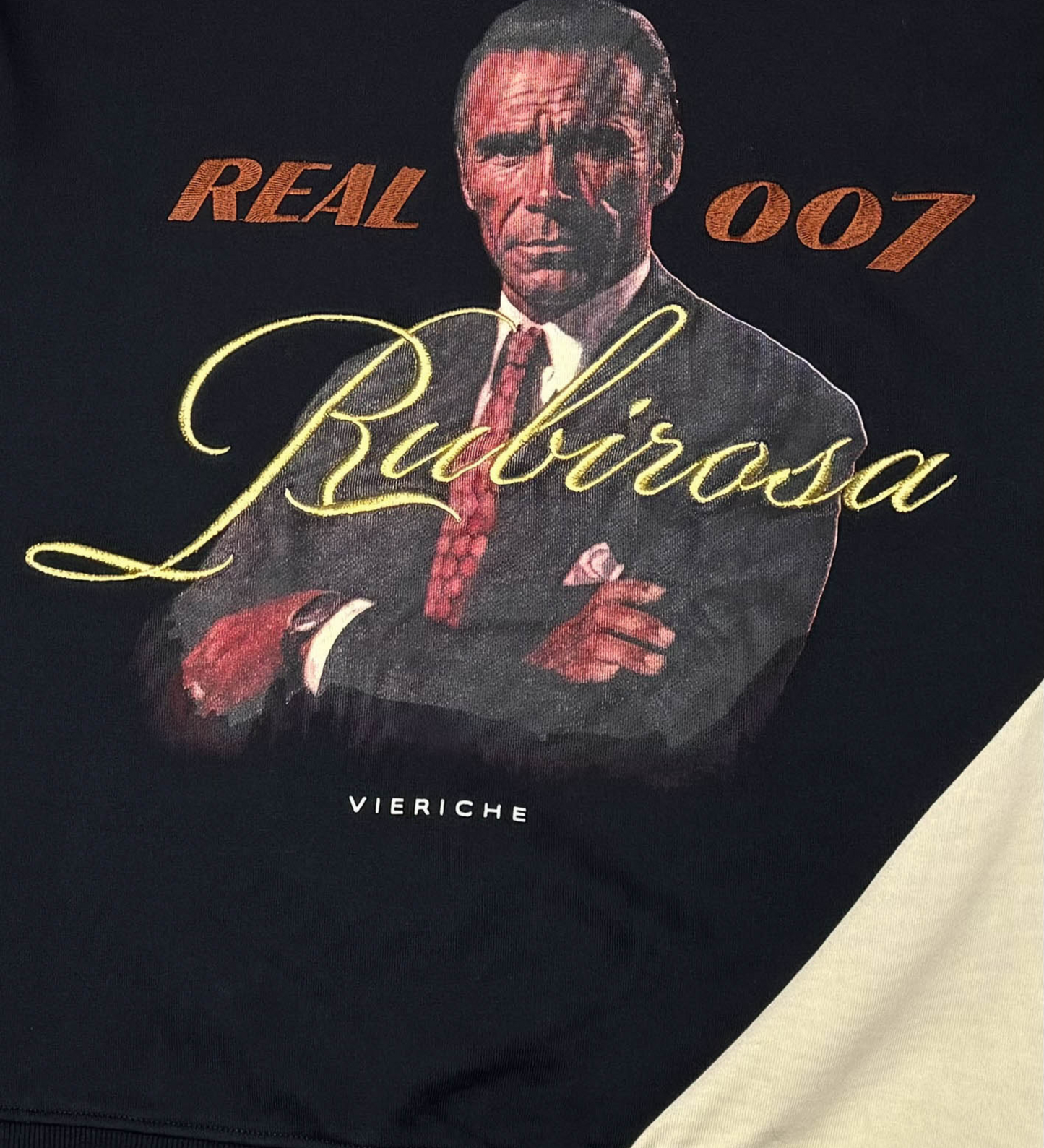 Real 007 crewneck