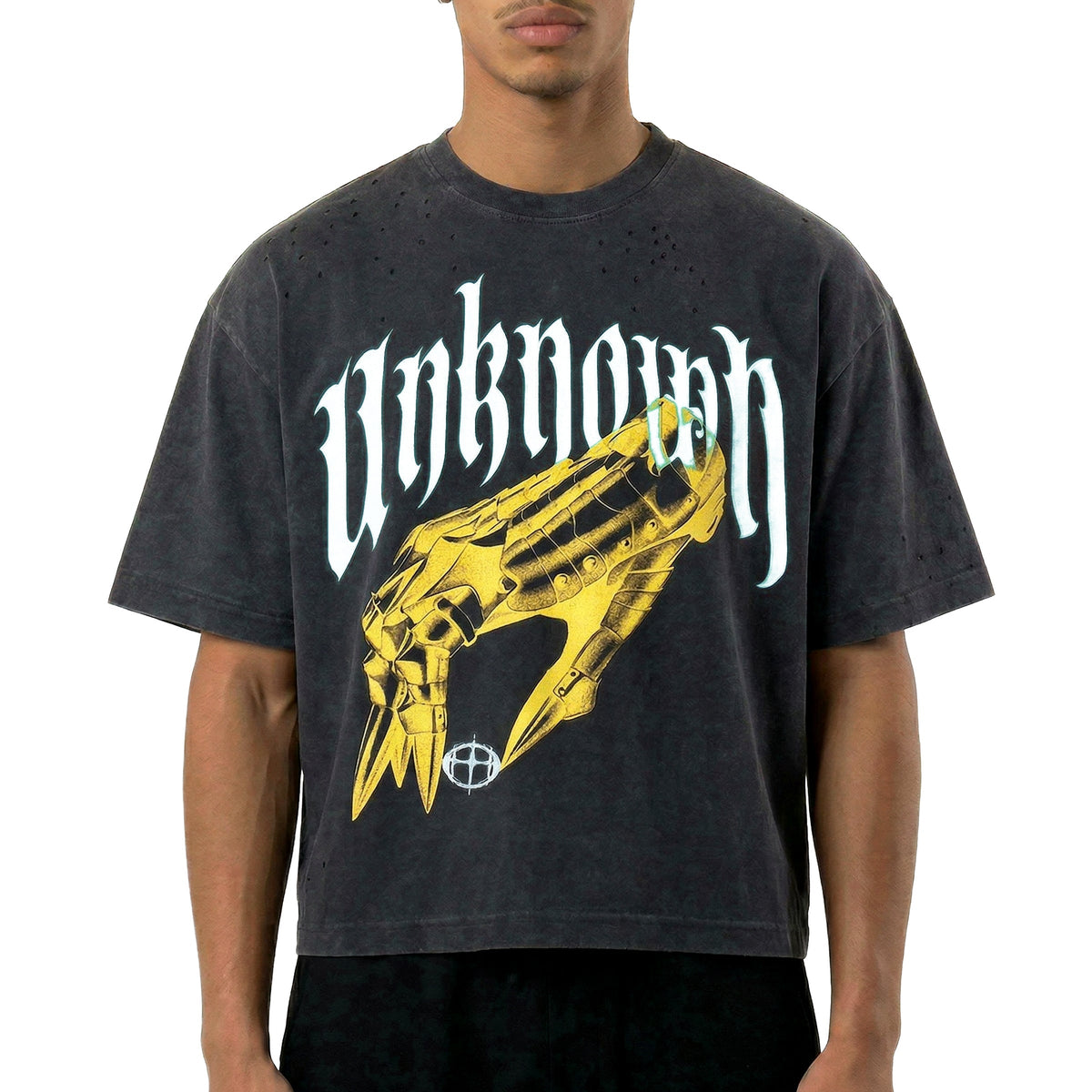 Armored hand tee