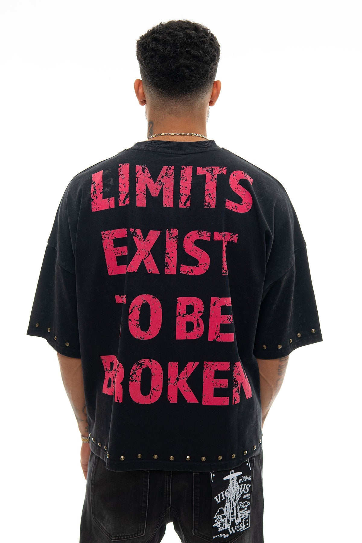 Stray push boundaries wide & crop fit tee Black by Stray - 2