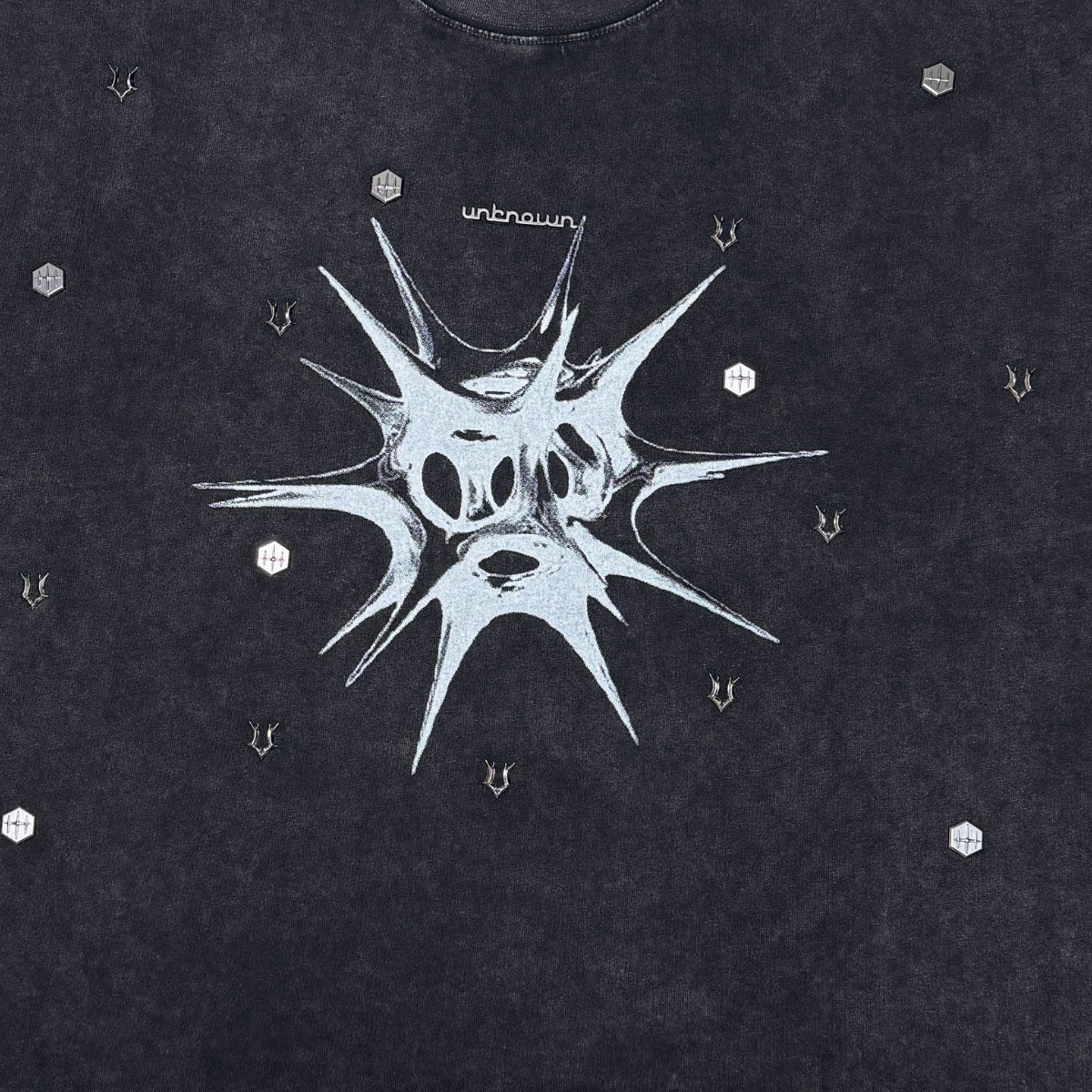Starburst tee by Unknown - 5 | Vie+Riche