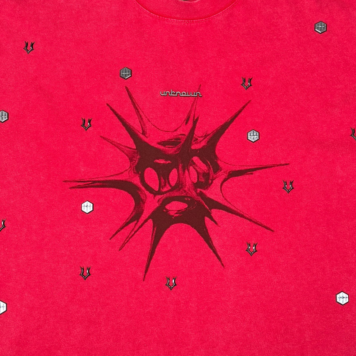 Starburst tee by Unknown - 16 | Vie+Riche
