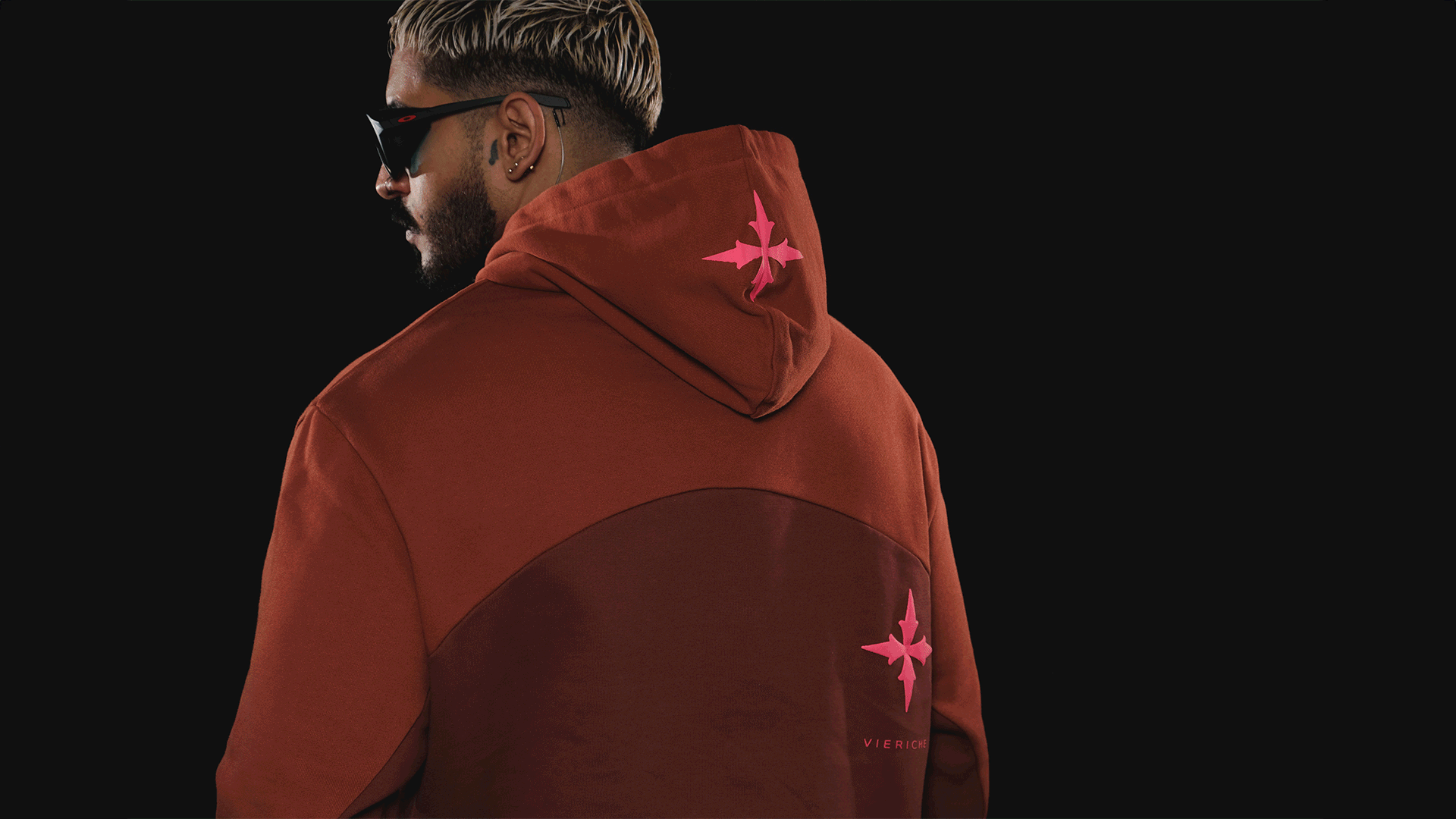 V I E + R I C H E | Premium Menswear Apparel | Vie-Riche Streetwear ...