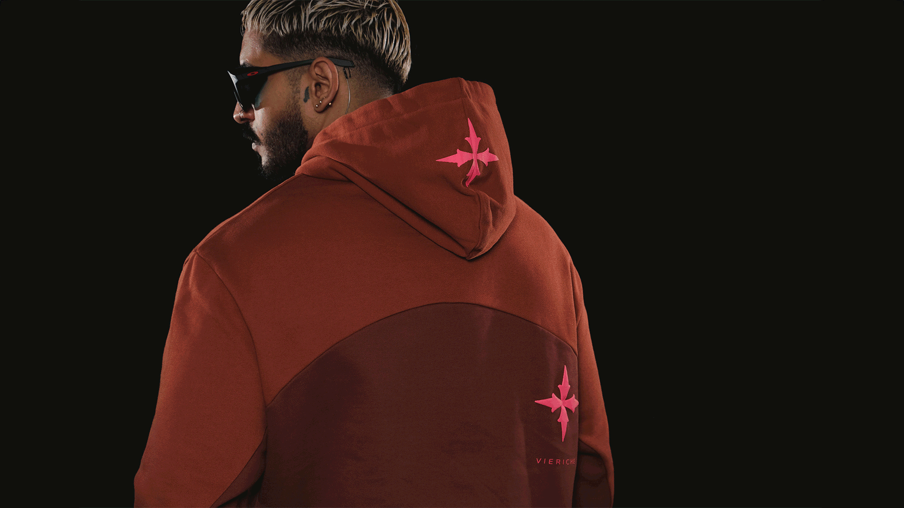 V I E + R I C H E | Premium Menswear Apparel | Vie-Riche Streetwear ...